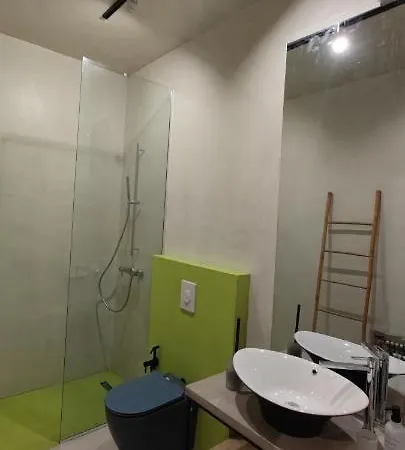 Hotel apartamentowy La Pineta Golem (Tirana)