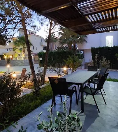 La Pineta Hotel apartamentowy 4*