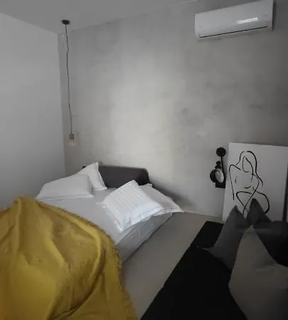 La Pineta Golem (Tirana)