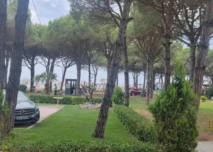 La Pineta Aparthotel Golem (Tirana)