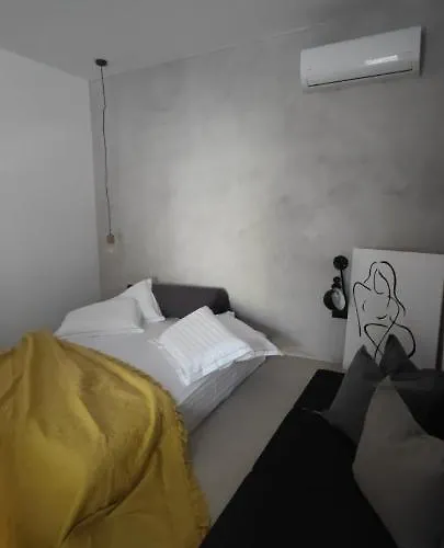 La Pineta Golem (Tirana)