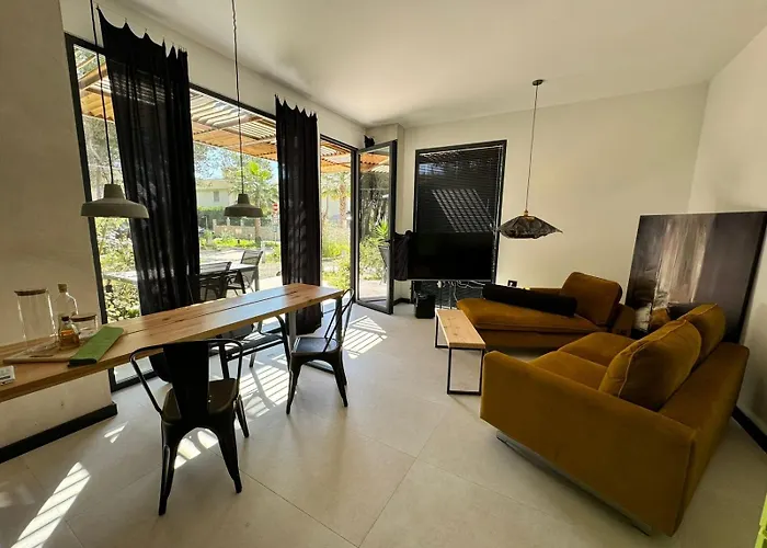 La Pineta 4* Golem (Tirana)